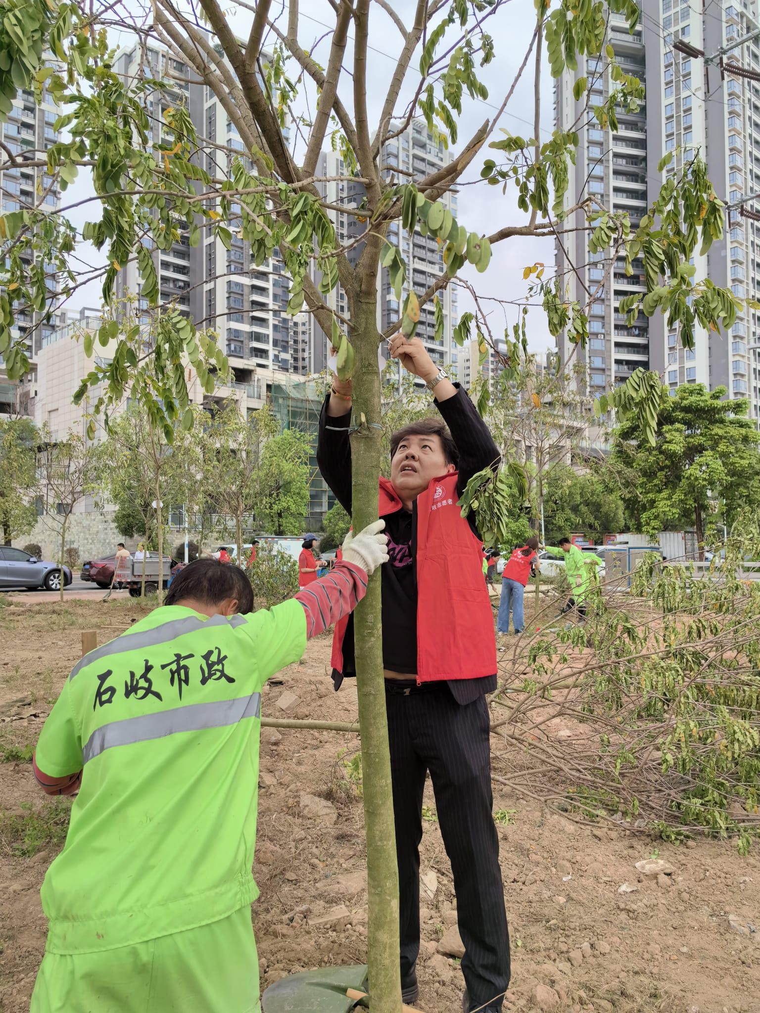 UCESR 聯合華人企業社會責任慈善基金